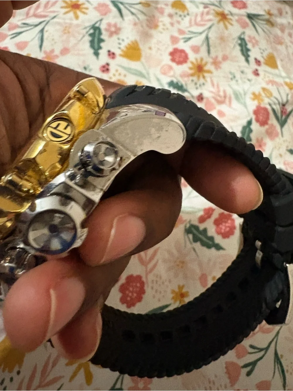 Invicta Reserve Venom Gen 2 model no 20406 dead battery